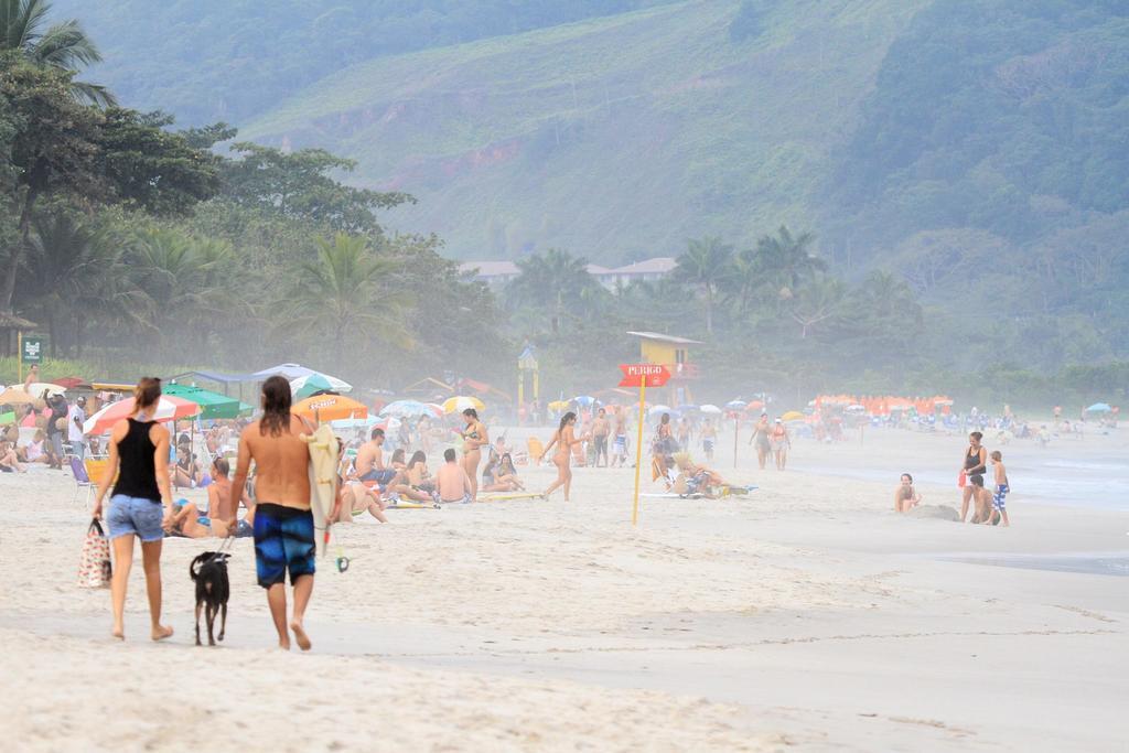 Flat Vila Morena A Pousada Da Sua Familia Apartman Camburi  Kültér fotó